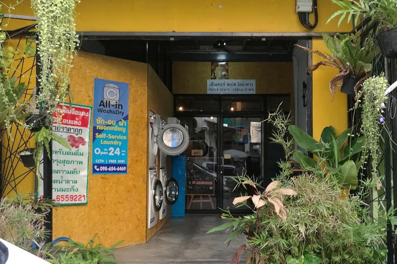 Oyo 505 Ente Space Hostel Bangkok Exterior photo